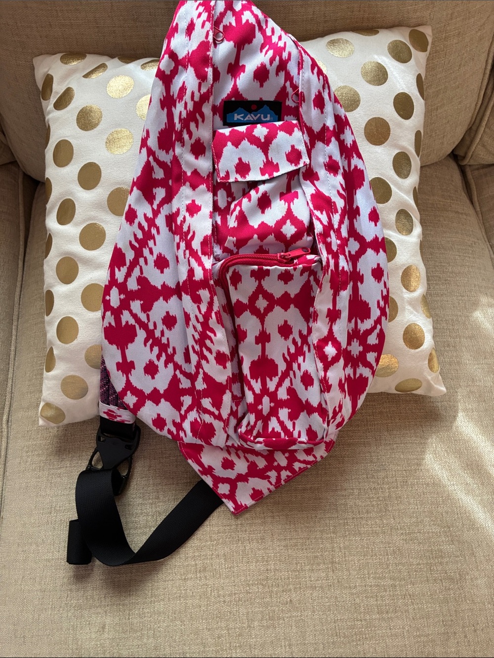 Kavu Sling Bag in Hot Pink and White Ikat